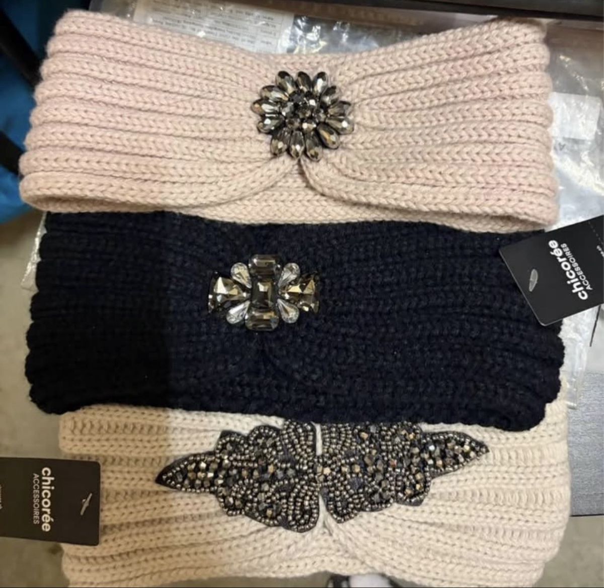 Sonstige Damenmode: Fasce invernali donna – Neu und originalverpackt aus Payerne von Petite-vendeuse 1