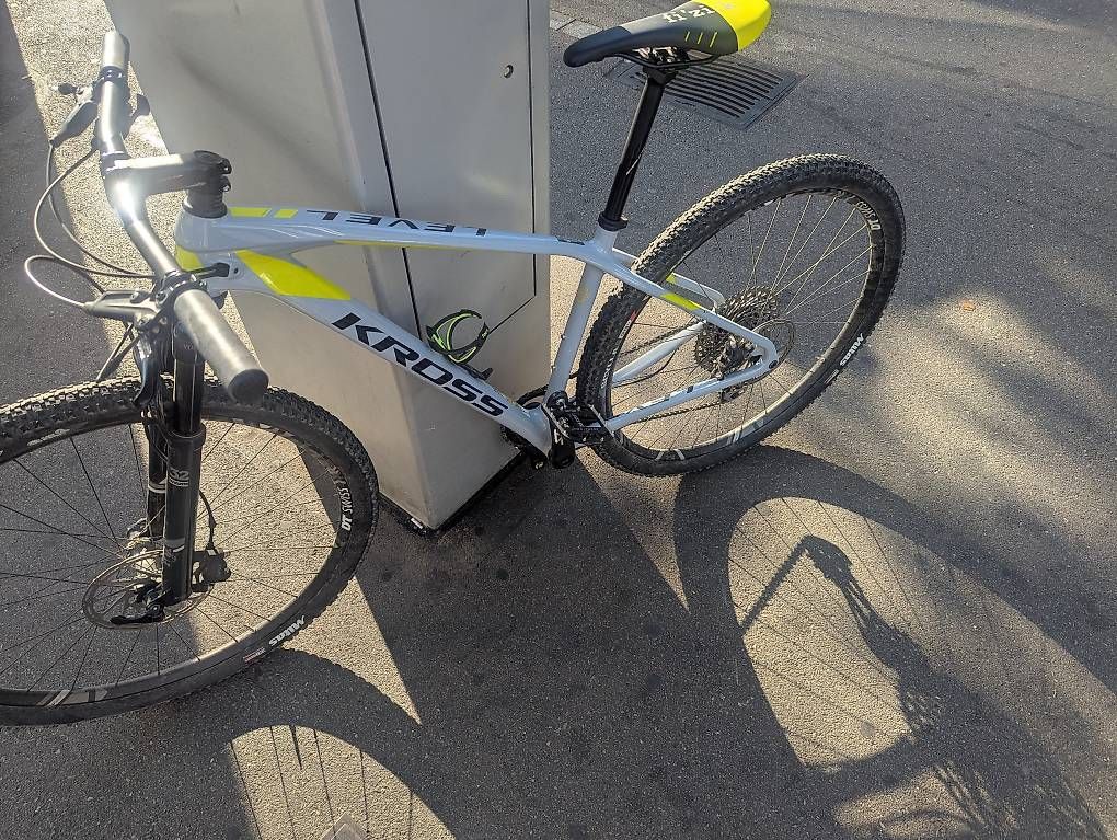 Mini Bikes: Kross Level MTB with Combination Pedal - Great Condition – Gebraucht aus Zürich von ver_5syy