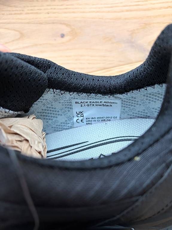 Herrenschuhe: Haix black eagle athletic 2.1 gtx low – Neu und originalverpackt aus Winterthur von Lucoelen 3