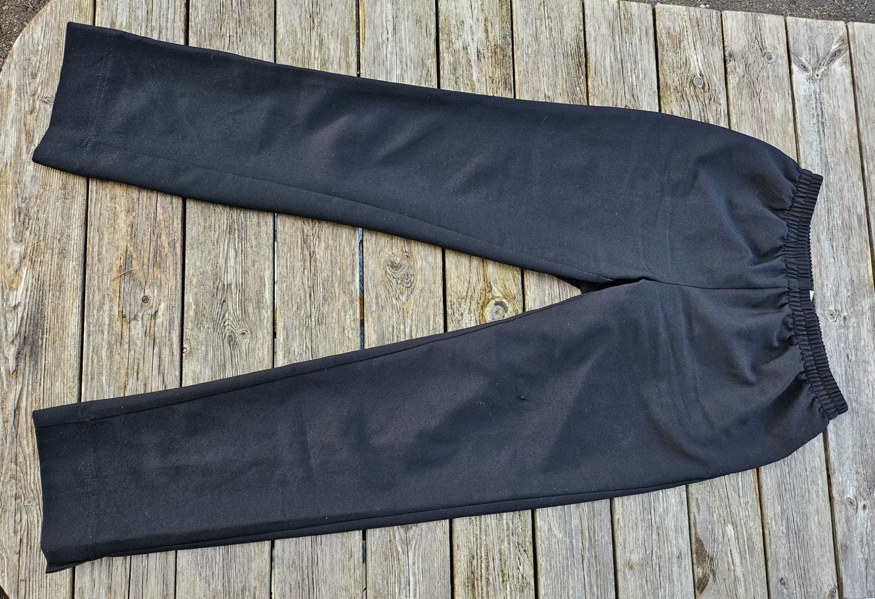 Pantalons: Hose Stoff schwarz mit Gummizug-Bund,Gr. 38 – D'occasion à Siblingen par Vany_McDougall 5