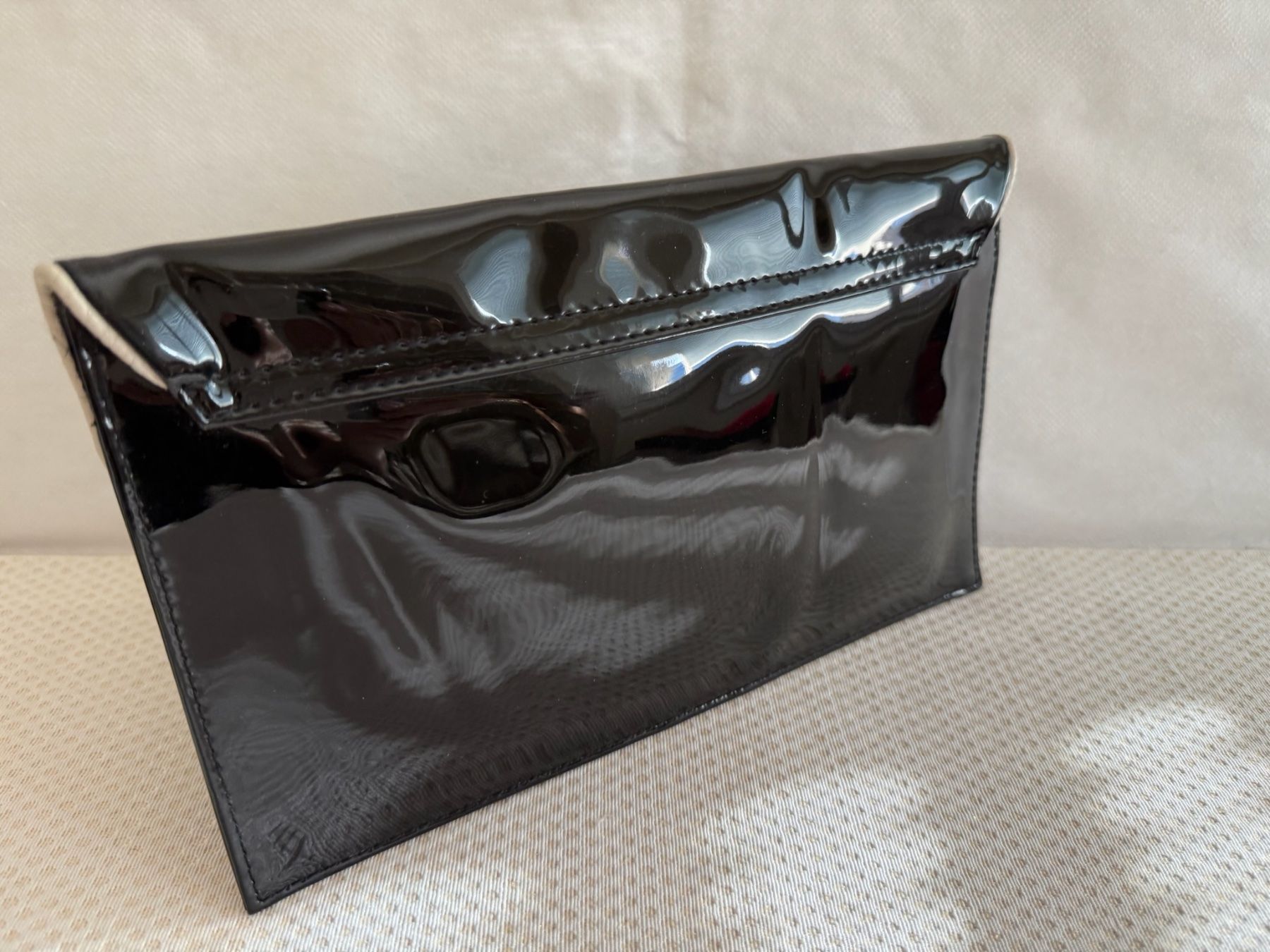 Estée Lauder Custodie per cosmetici: Estée Lauder - Trousse de maquillage – Usato da Sion venduto da accroshoes 1