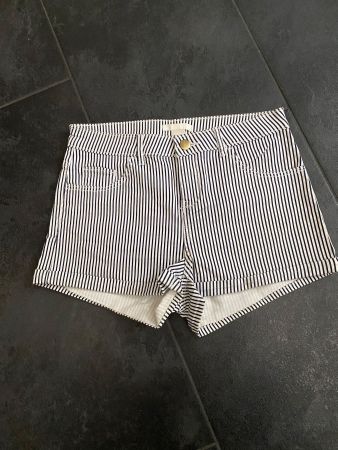 H&M gestreifte Shorts Grösse 34 guter Zustand stretch