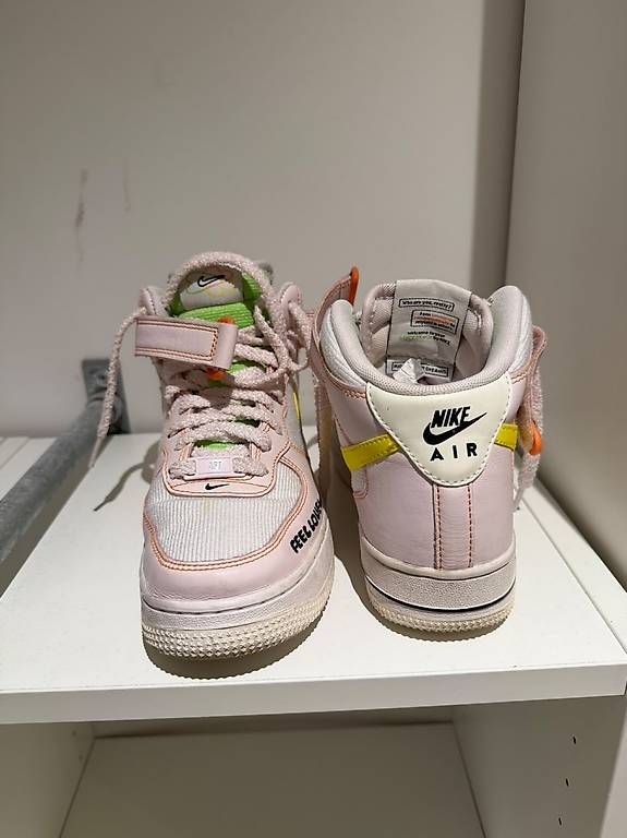 Scarpe da donna: Nike Air Force 1 Mid "Feel Love" – Nuovo e nell'imballaggio originale da Zürich venduto da nic_c8k6 2