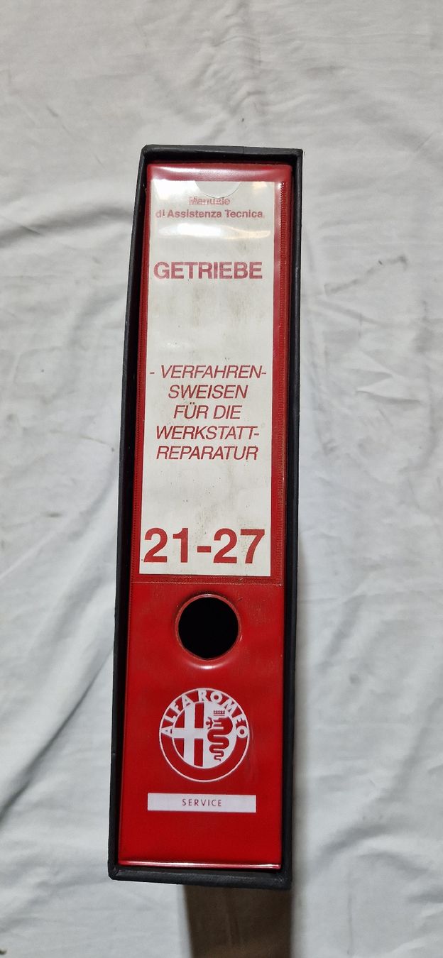 Alfa Romeo Tutti pezzi di ricambio auto: Alfa Romeo 156 Werkstatthandbuch Getriebe – Usato da Enggistein venduto da Lehmannnn