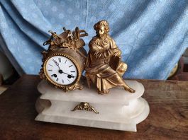 Tischuhr, Uhr, Pendule, Parigina, Horloge