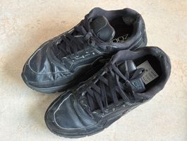 Nike Zoom Sneaker schwarz Leder gebraucht getragener Zustand