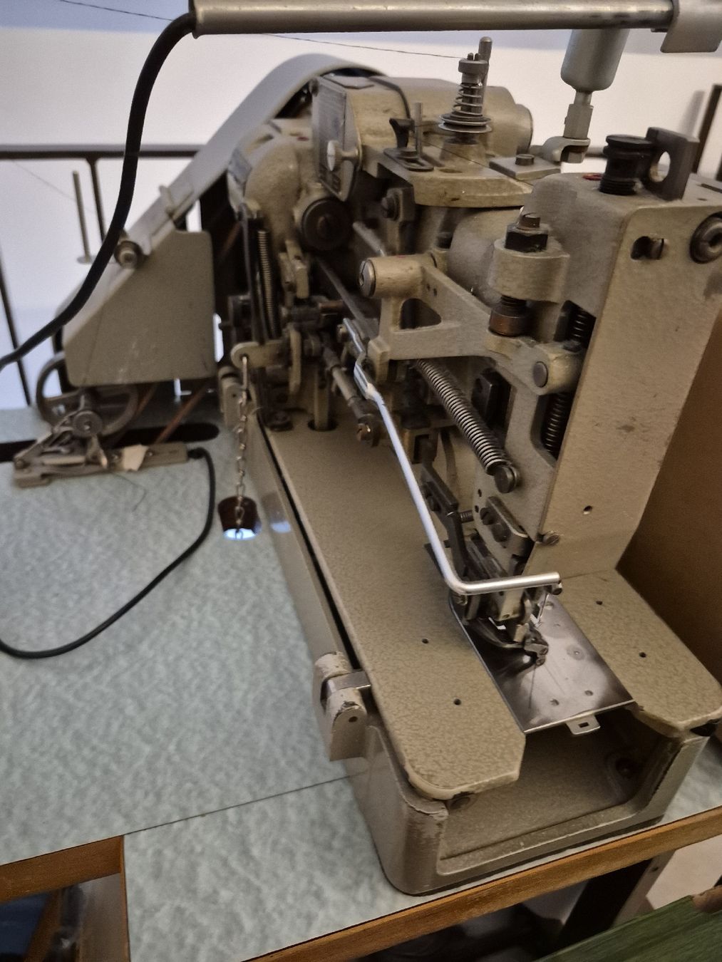 Pfaff Nähmaschinen: machine industrielle  – Gebraucht aus Obermumpf von Dadacaramel