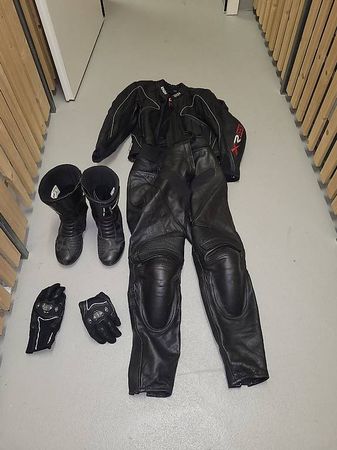 Lederkombi inkl. Schuhe und Handschuhe