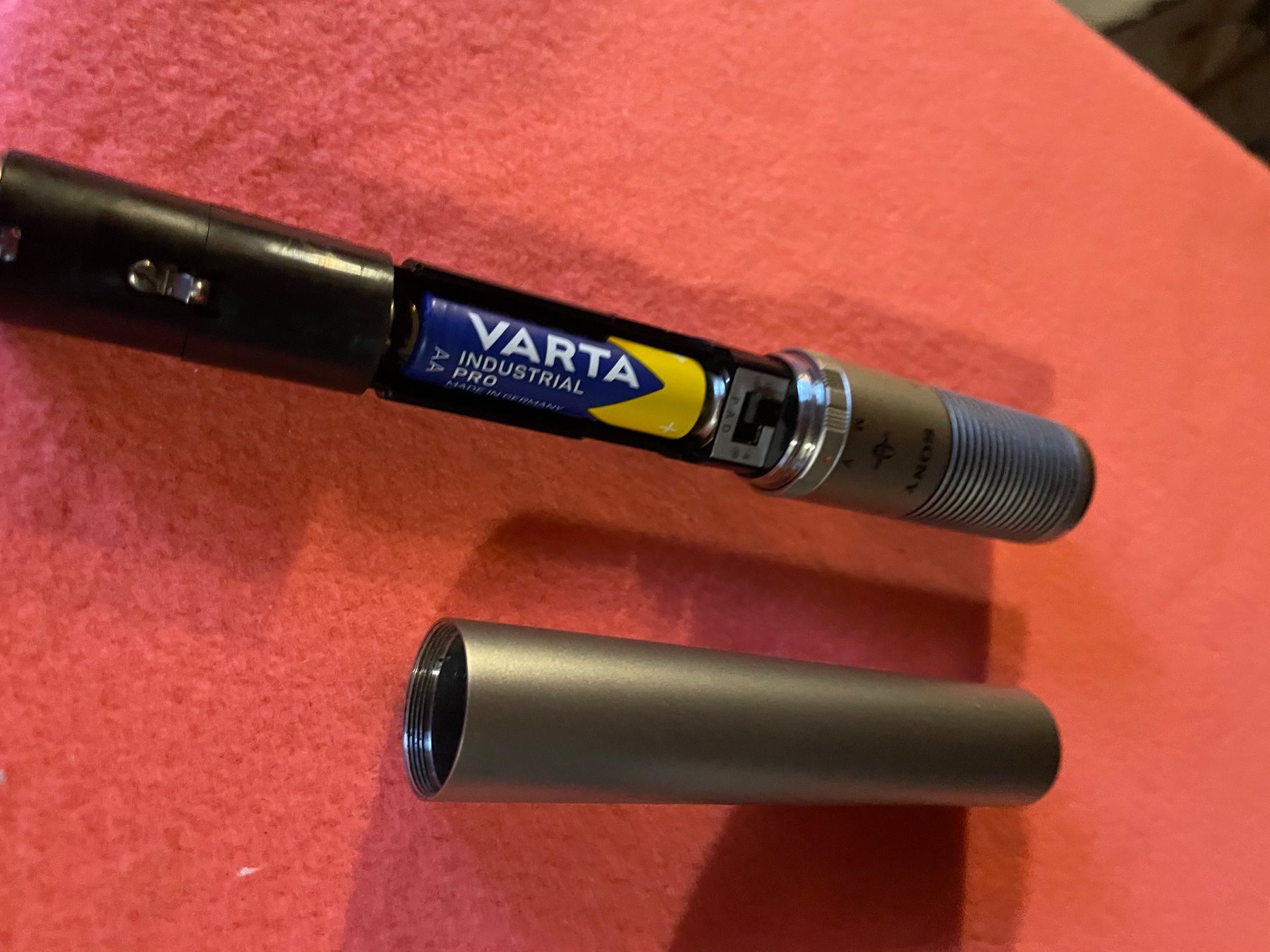 Sony Microfoni: Sony ECM 23 Mikrofon – Usato da Embrach venduto da xenovolcano 4