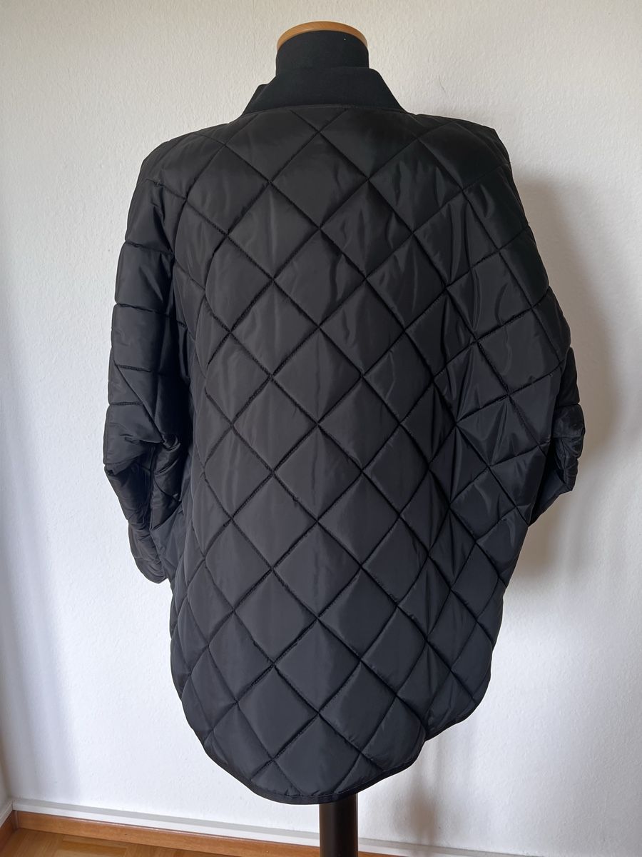 Hugo Boss Jacken: Hugo, Schwarze Steppjacke mit Rautenmuster – Neu (gemäss Beschreibung) aus Oftringen von bashikra 4