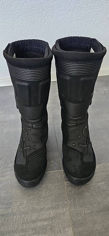 Scarpe da uomo: Bottes de moto TCX Infinity 3 GORE-TEX Taille 42 – Usato da Cudrefin venduto da hug_jwy6 3