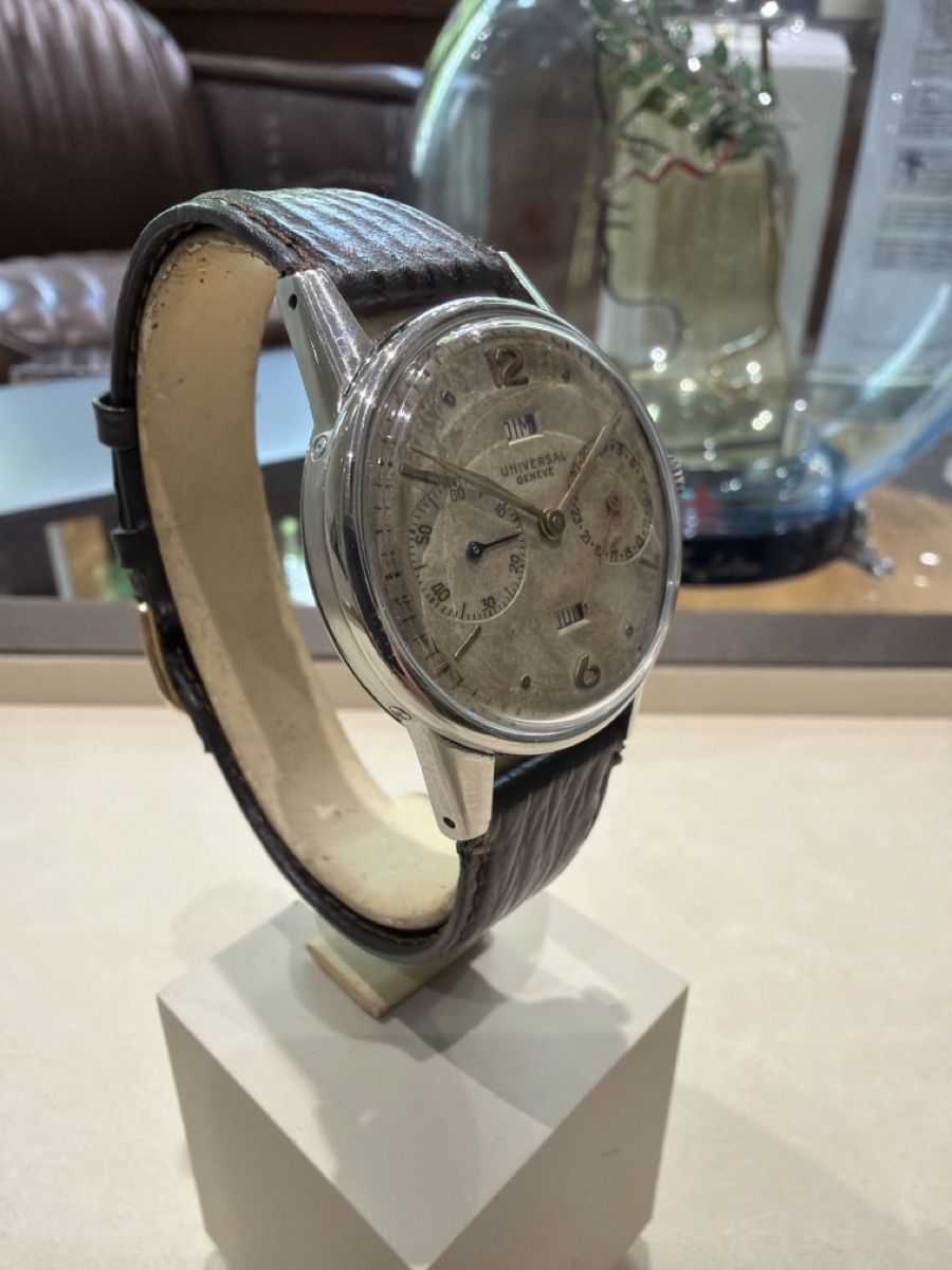Universal Genève Orologi: Universal Genève 21301 calendrier complet  – Usato da Genève venduto da Heritage_geneve 1