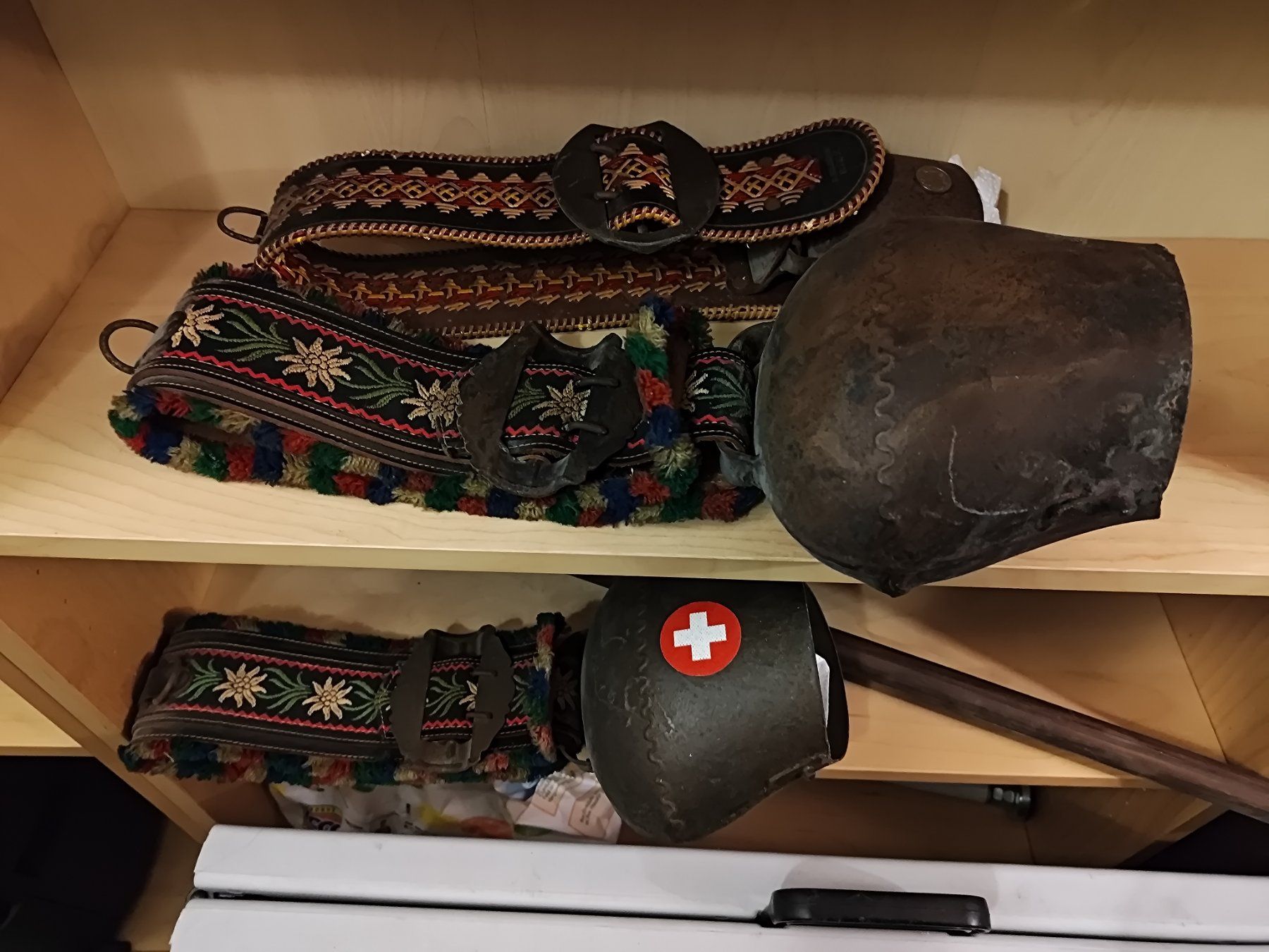 Campanacci mucche: 3 Kuhglocken antik alt – Usato da Tagelswangen venduto da Alext0 9