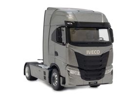 1:32 Iveco S-Way 4x2 dunkelgrau