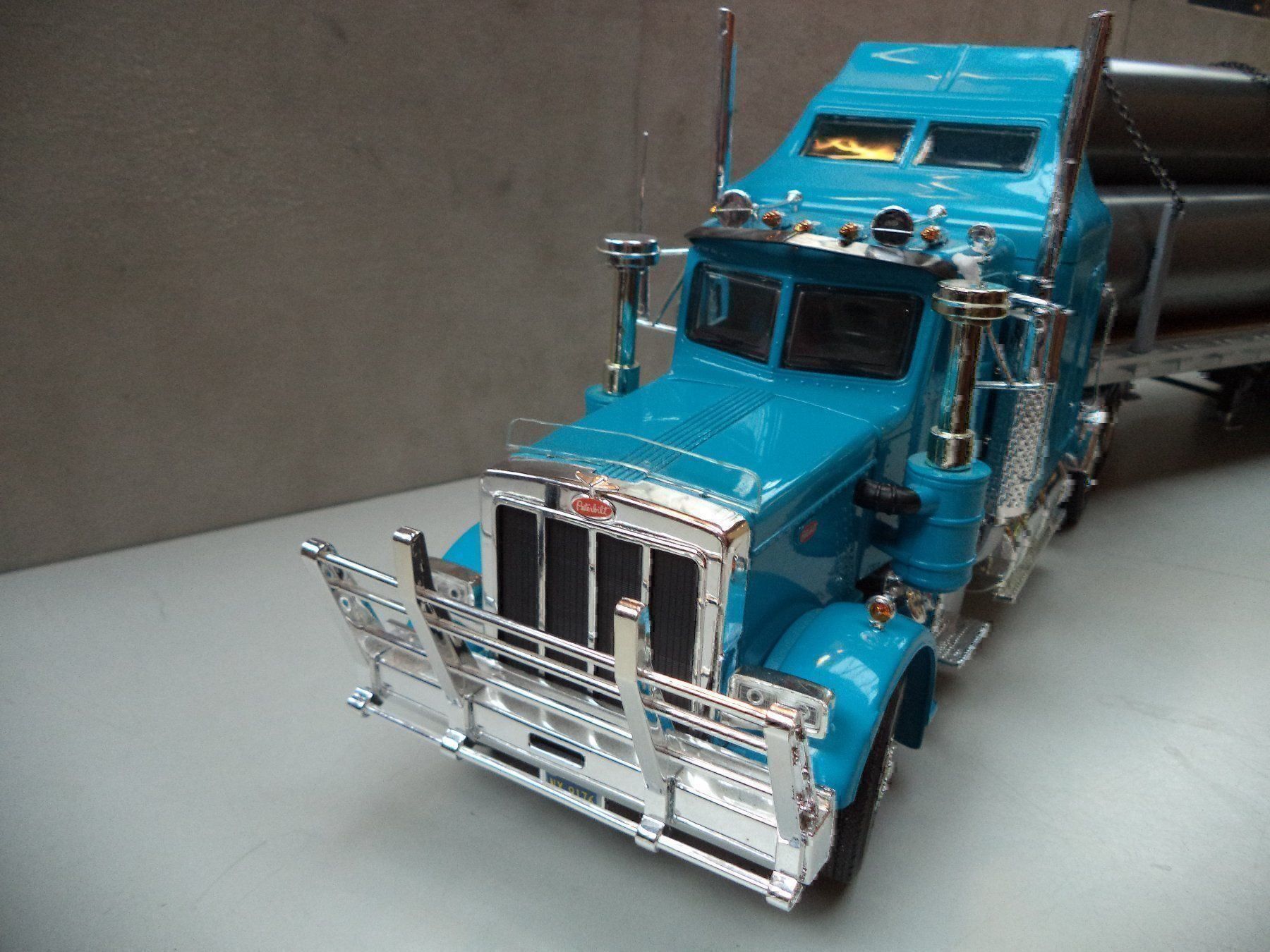 Modellini d'auto: Revell Peterbilt 359 BIG-BLUE 1:24 – Nuovo e nell'imballaggio originale da Rieden AG venduto da Wirth03 1