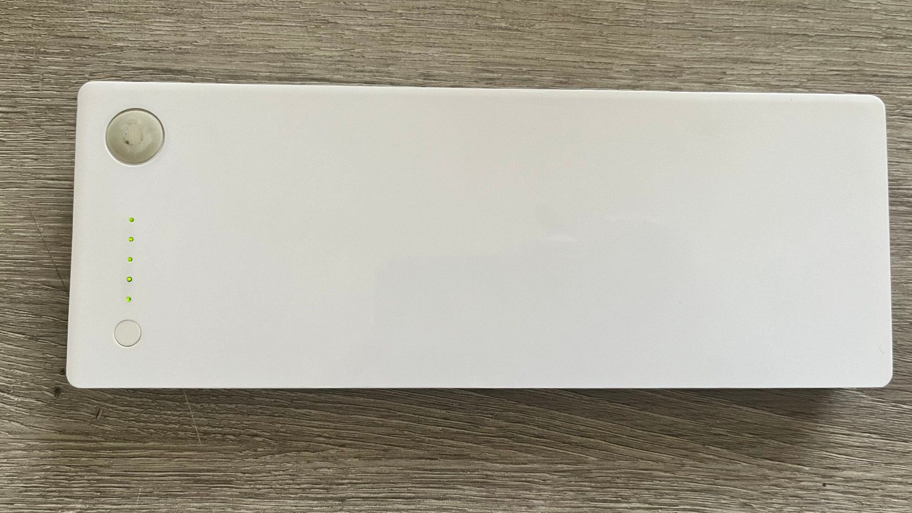 Batterie: A1185 battery replacement MacBook white – Usato da Villars-sous-Yens venduto da Gin_net