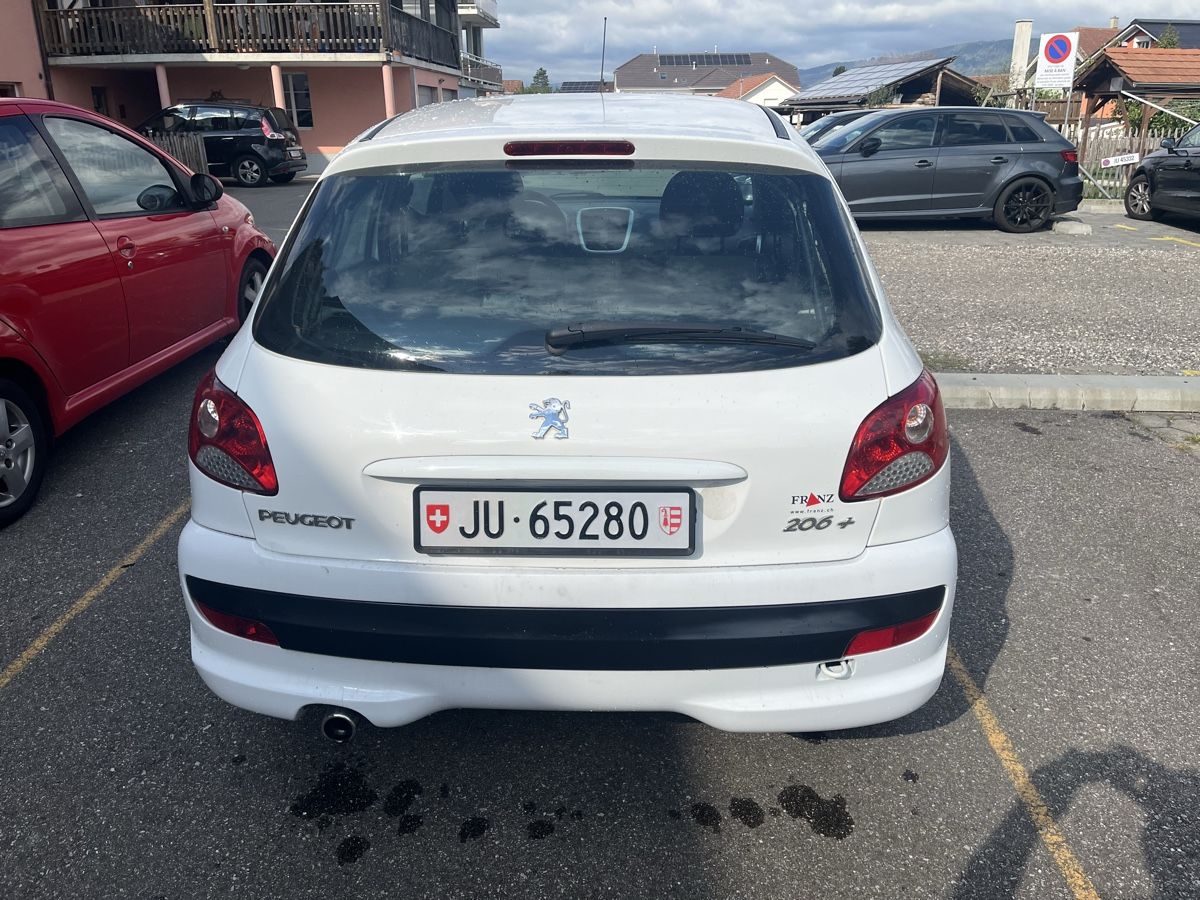 Peugeot Automobili: Peugeot 206 + 1,4 – Usato da Corban venduto da dauphinfanny 5
