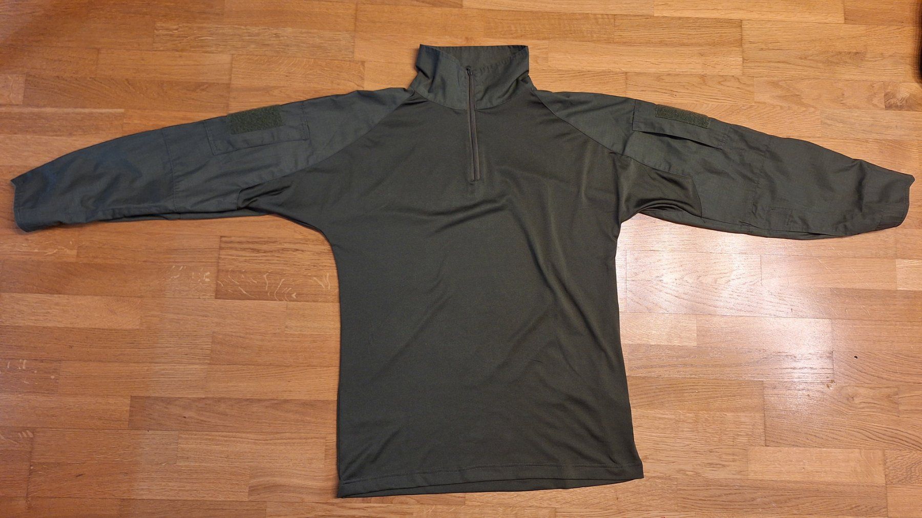 Uniformi: MIL-TEC Combat Shirt - Oliv - Gr. L – Usato da Stein AG venduto da dar_9yjd 1
