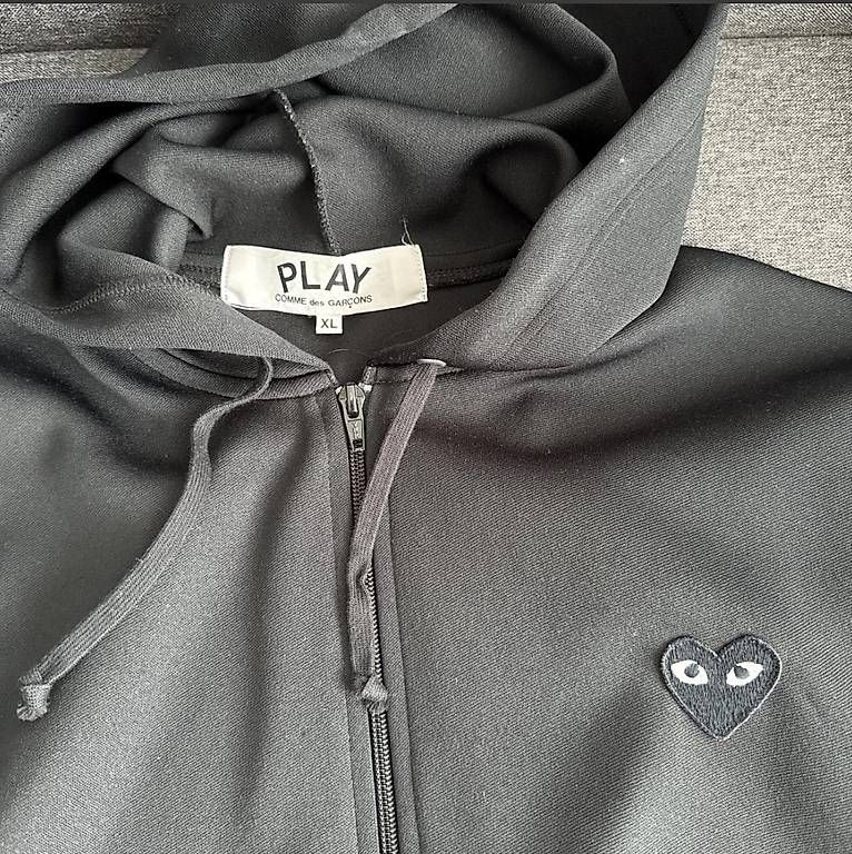 Pulls & Sweat-shirts: Commes des Garcons Hoodie – D'occasion à Zürich par bryananthony 2
