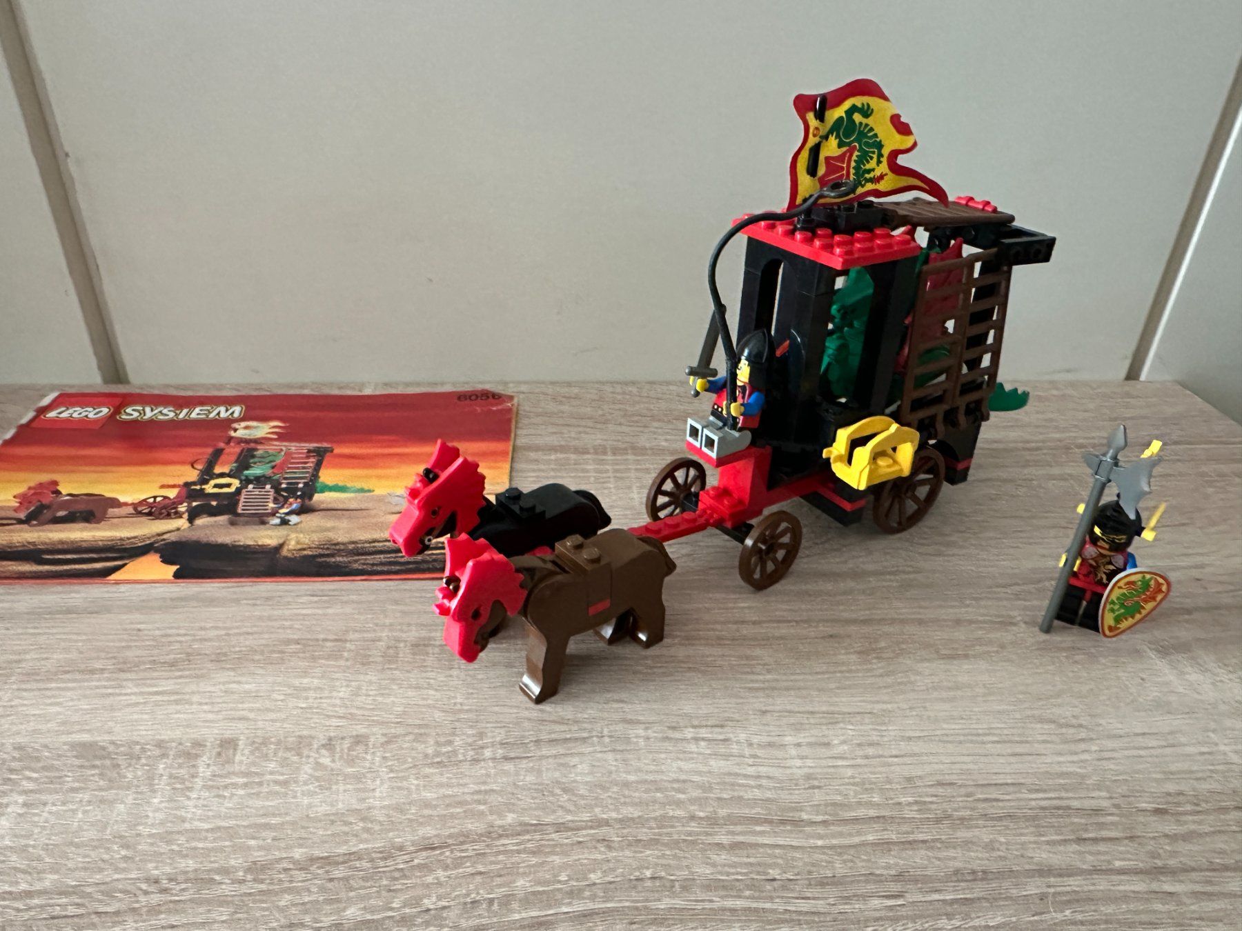 Lego Baukästen: LEGO Ritter 6056 Dragon Wagon – Gebraucht aus Basel von Don-Angel