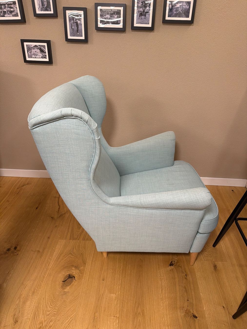Sofas: Sessel hellblau guter Zustand mit Flecken – Gebraucht aus Seewil von asujo 3