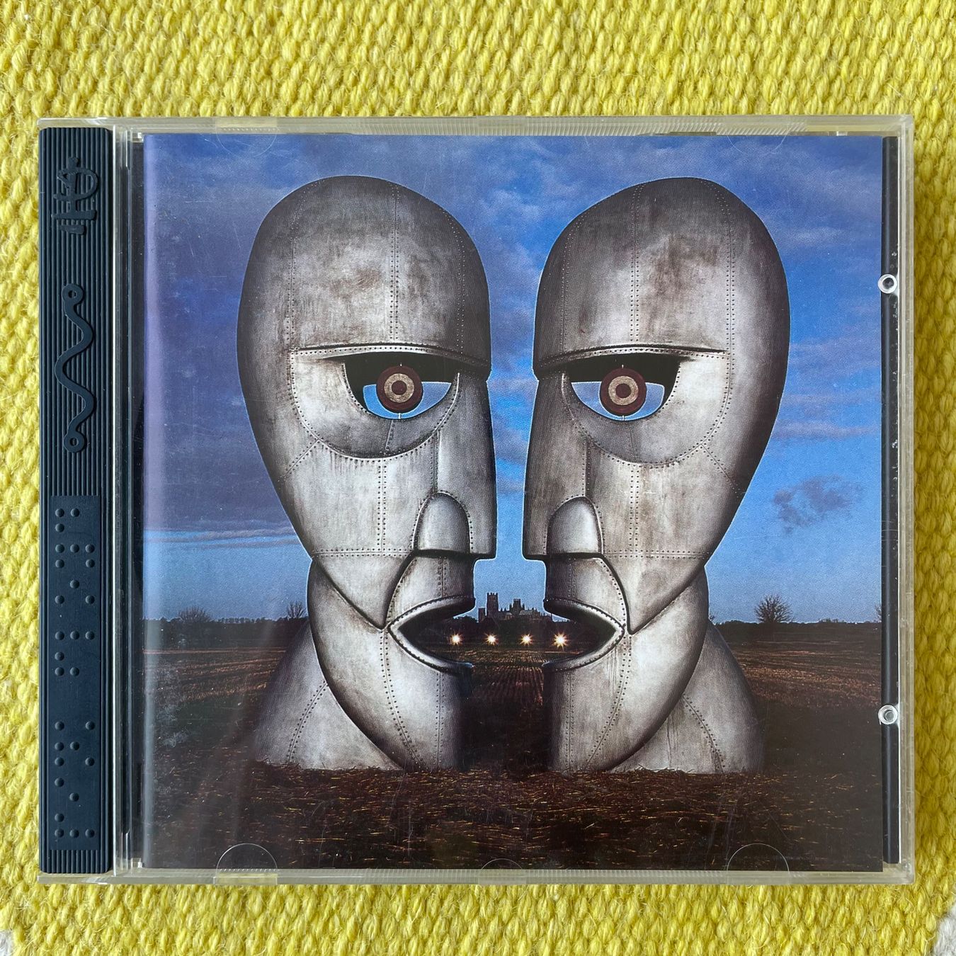 CDs: PINK FLOYD-THE DIVISION BELL – Gebraucht aus Rorschacherberg von CD-Roli