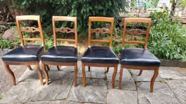 4 Biedermeier Stühle mit Polster und Lederbezug