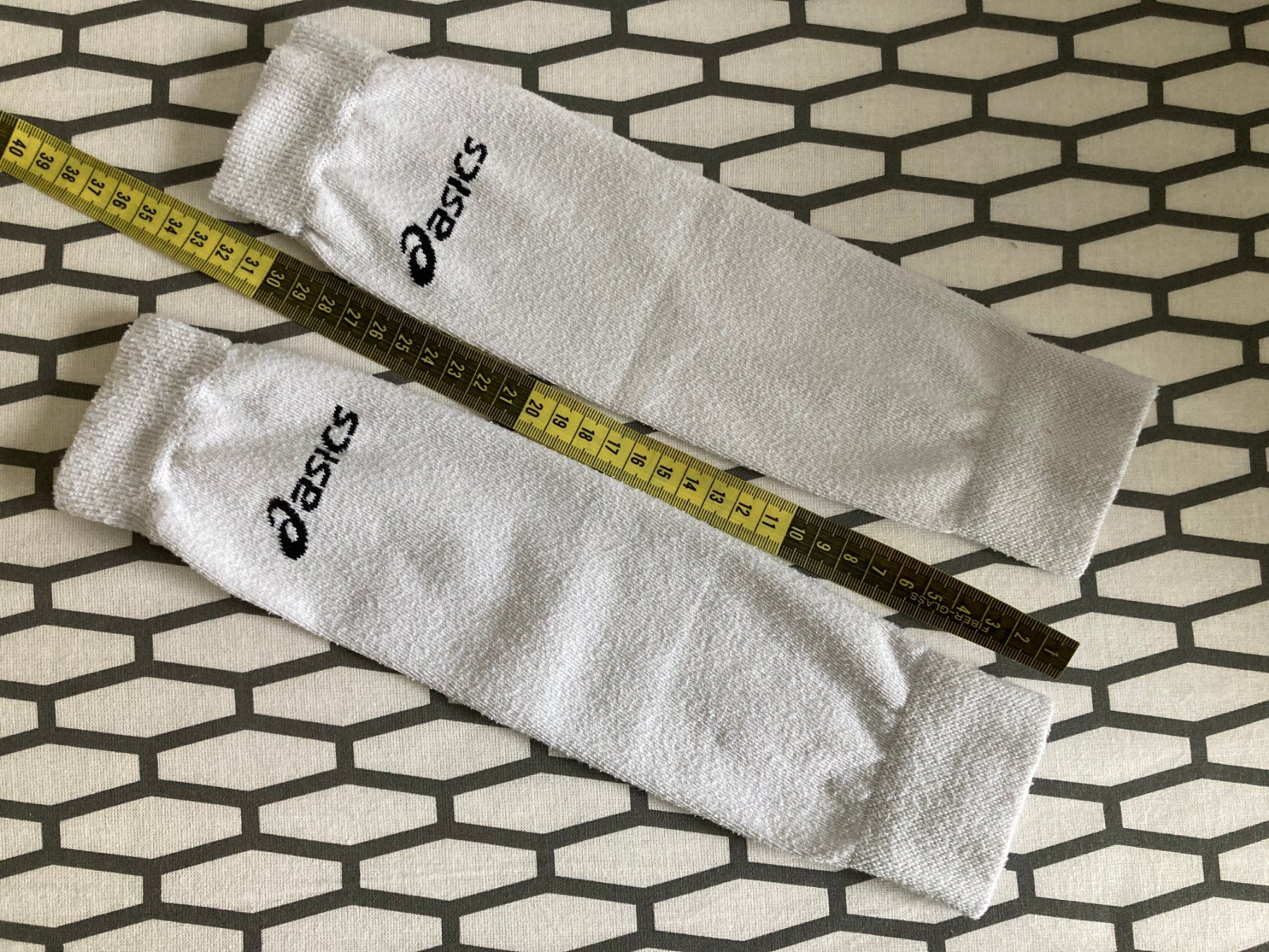 Asics Scarpe da donna: Manchettes Asics blanches - parfaites pour le printemps! – Usato da Biel/Bienne venduto da almercaa