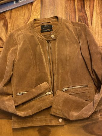 Jacke Only