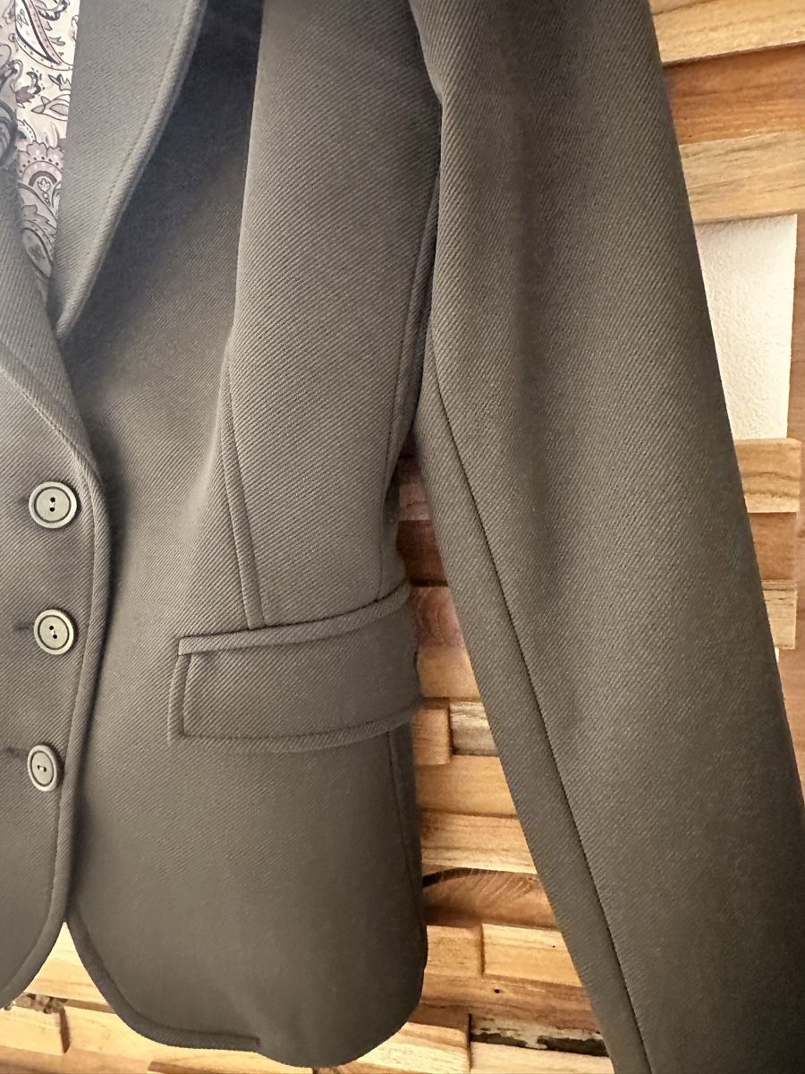Vestes: Rinascimento Blazer – D'occasion à Sevelen par Stopglobal. 6