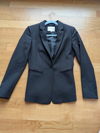 Reiss Women's Black Blazer, Size 36. Elegant & Stylish!