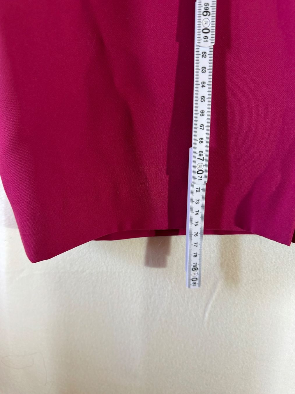 Gonne: Pinker Rock von Elegance Gr. 44 Vintage – Usato da Grosswangen venduto da second_hand_dress 1