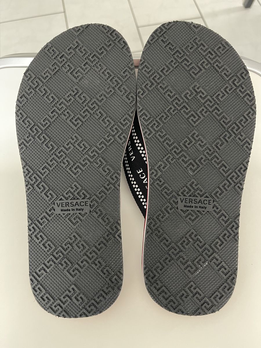 Versace Scarpe da uomo: Versace Flip Flop, size 39 – Usato da Oberengstringen venduto da okriy 4