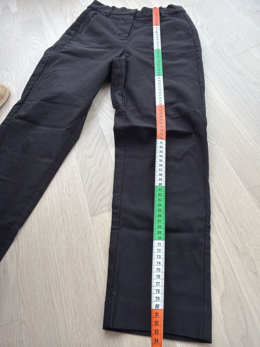 Hosen: Schwarze Hose mit Gummizug, Gr. XS – Gebraucht aus Au ZH von eac_gm25 2