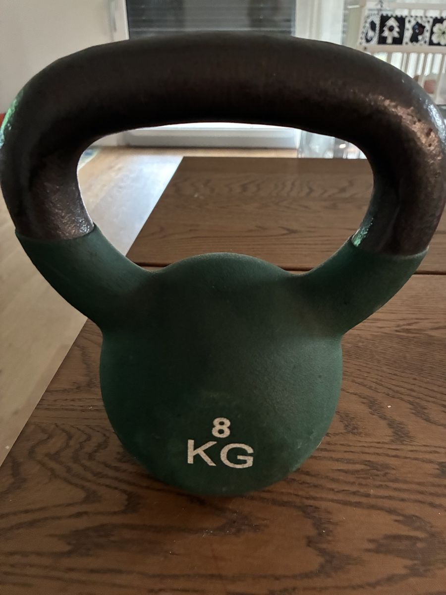 Hanteln & Gewichte: Kettlebell 8kg – Gebraucht aus Saland von Francyherrera