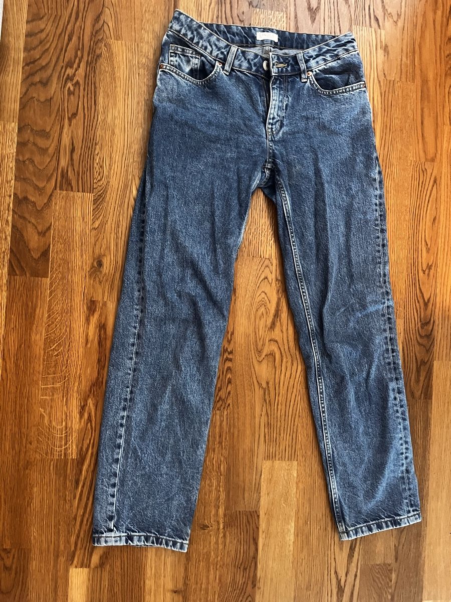 Jeans: Low waist straight jeans – Gebraucht aus Kirchberg BE von mii_9swf 2