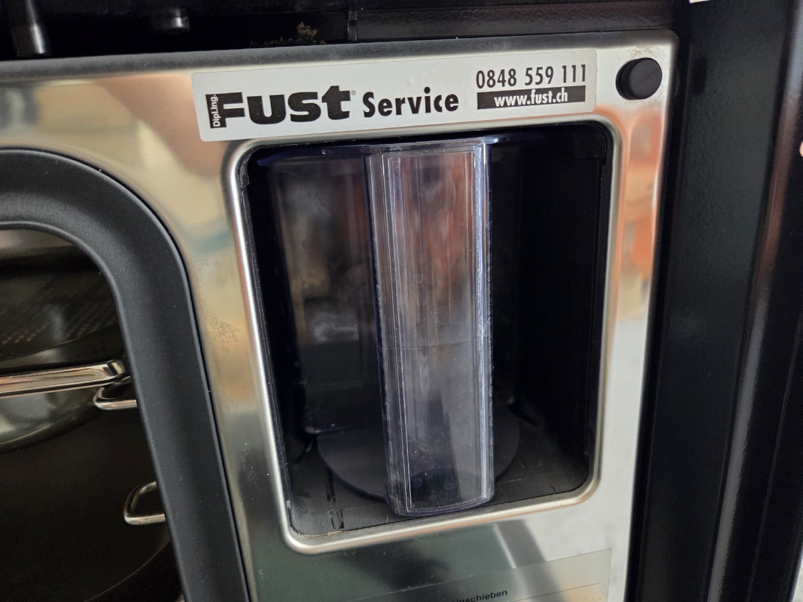 V-Zug Elettrodomestici da cucina: Steamer V-Zug ST-S/60 – Usato da Schliern b. Köniz venduto da Beep7 3