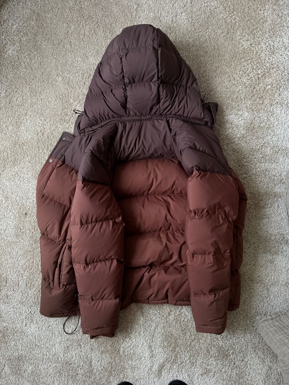 Aritzia Jacken: Aritzia Puffer Jacket – Gebraucht aus Zürich von Larazade 1