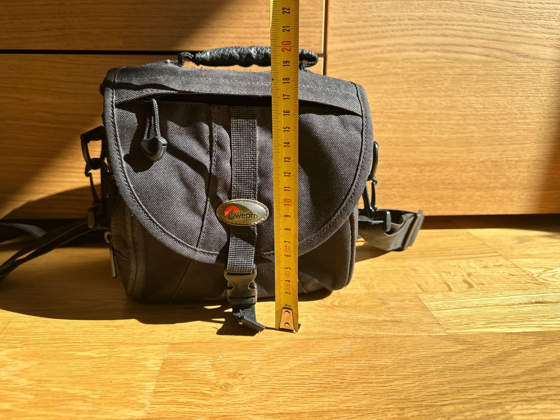 Lowepro Borse: Lowepro Kameratasche EX 140 – Usato da Bern venduto da Laura_E 7