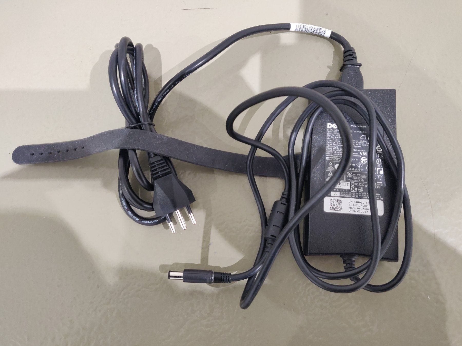 Dell Caricabatterie: Dell 130w Netzteil – Usato da Flawil venduto da rcnkr