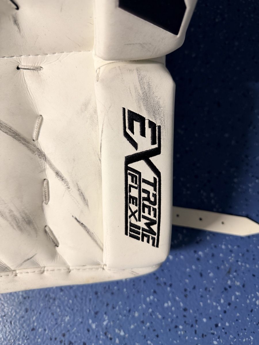Ccm Protezioni & Imbottiture: CCM E-Flex III Torwartschoner weiss Grösse 34+3 gebraucht – Usato da Reinach BL venduto da Michael- 1