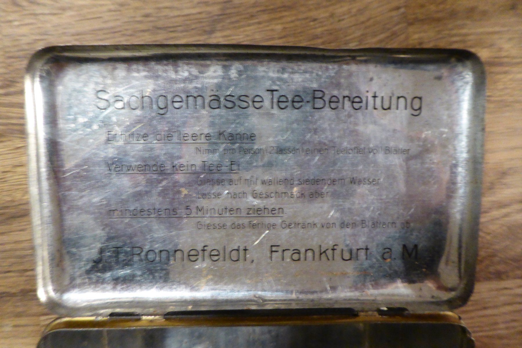 Behälter & Ähnliches: Uralte antike Dose Ronnefeldt 1925 – Gebraucht aus Allschwil von Summelsarium 7