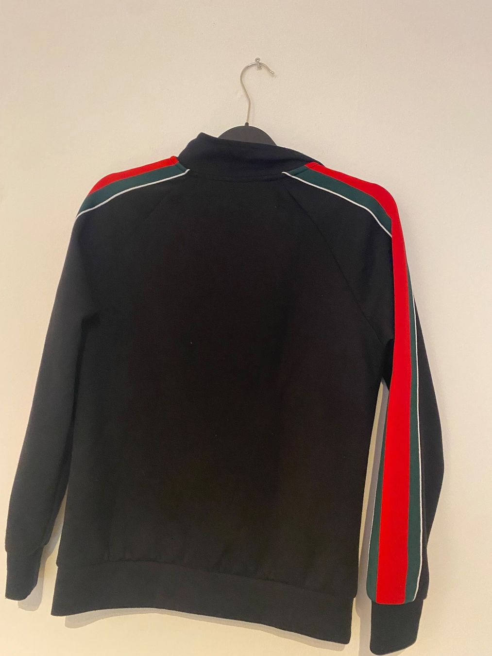 Maglioni & Felpe: Schwarzer Zip Pullover (mit Reissverschluss (Grösse XS) – Usato da Basel venduto da vul_ws96 4