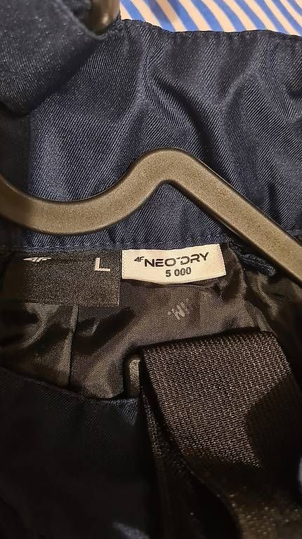 Pantaloni: Männer Ski Hose Größe L – Usato da Mülligen venduto da Lieniie 2