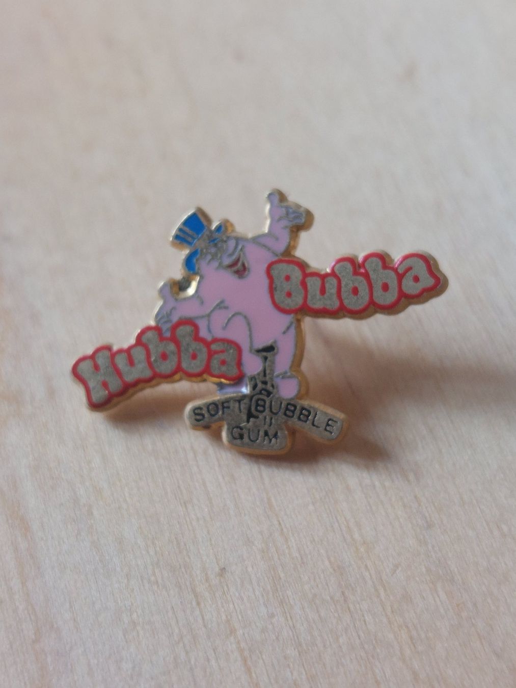 Placchette & Badge: 5 HUBBA BUBBA -  PIN – Usato da Gipf - Oberfrick venduto da Esnoopy 3
