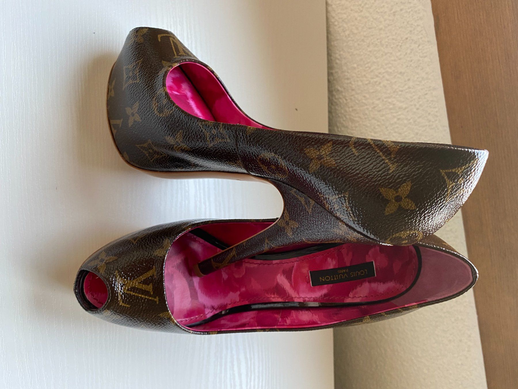 Louis Vuitton Chaussures femmes: Louis Vuitton Ankle Boot – Neuf (Voir description) à Immensee par doberbaustoffe 1