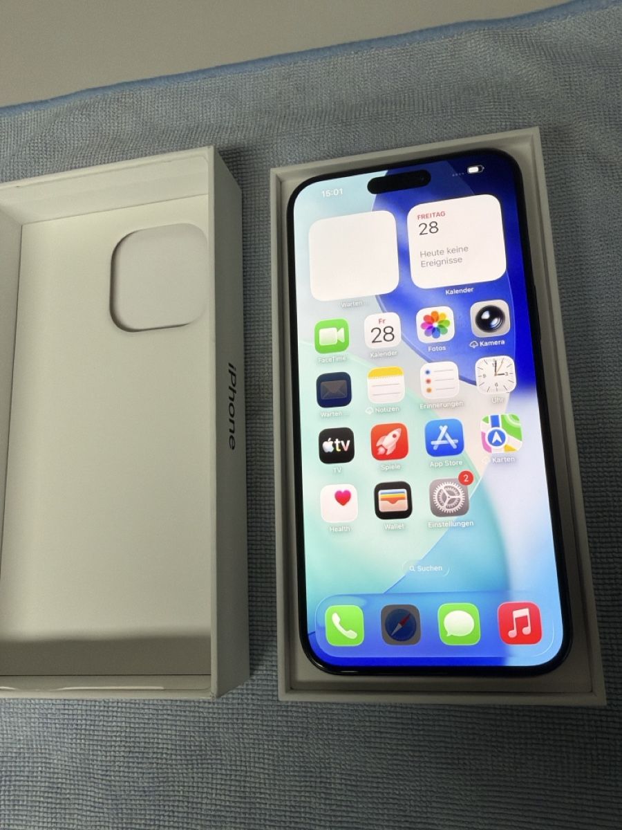 Apple Telefoni cellulari / Smartphones: iPhone 15 Pro Max blau – Nuovo (secondo la descrizione) da Neuhausen am Rheinfall venduto da Golf-GTI 1