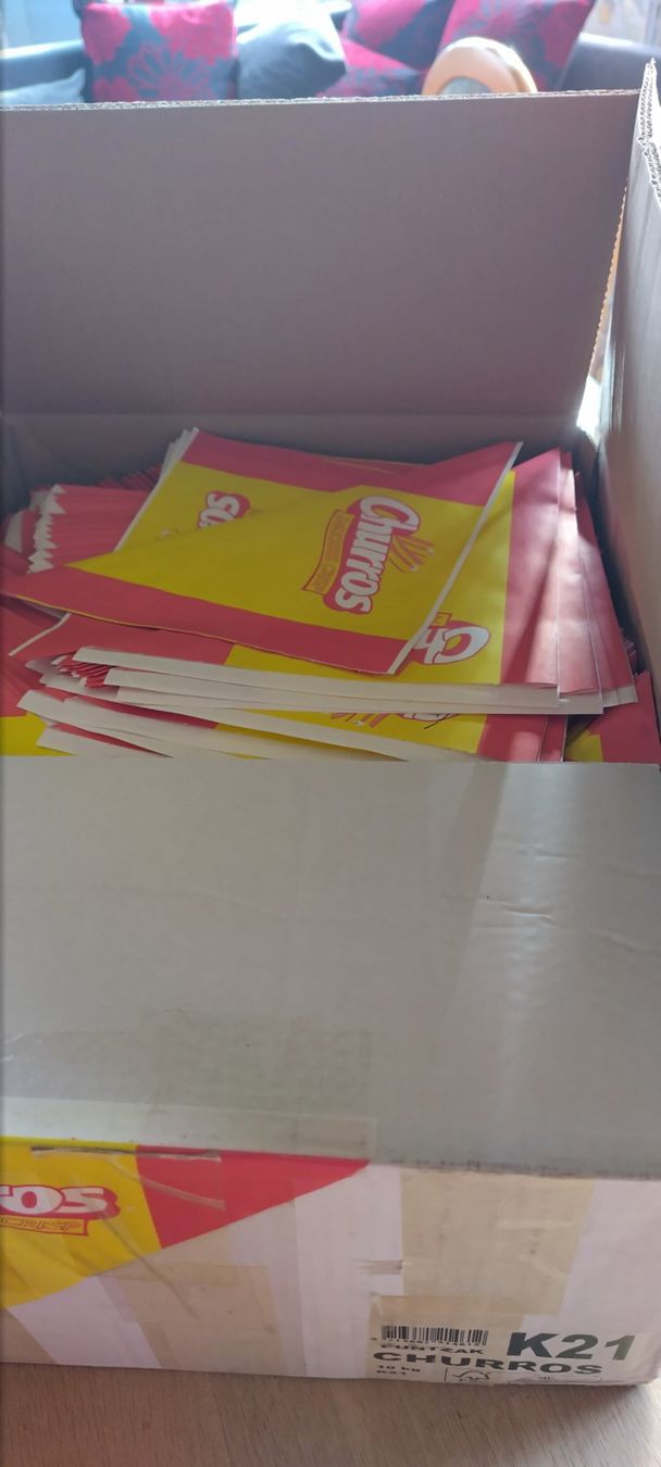 Cuisines complètes: Churros Papiertaschen – Neuf avec emballage d'origine à Rothrist par Sheriff94 1