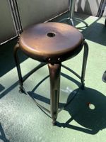 Vintage Industriehocker aus Metall – Industrial / Atelier St