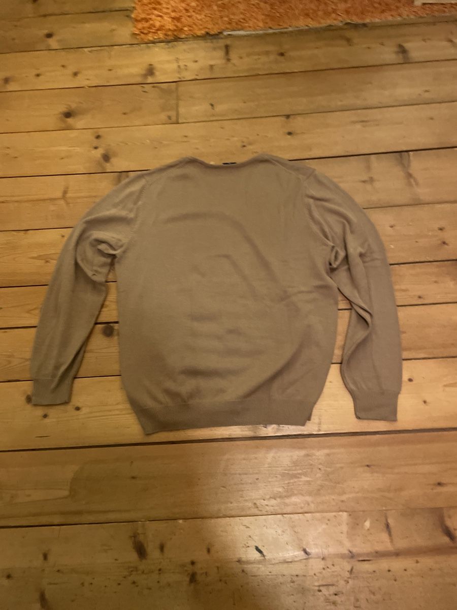 Maglioni & Felpe: HANBURY Herrenpullover Gr. 50 beige V-Ausschnitt – Usato da Münchwilen TG venduto da BBJO 2